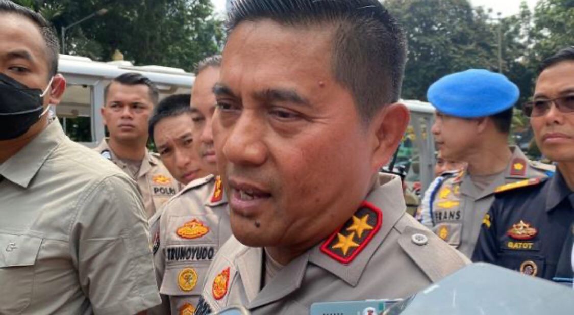 Kapolda Metro Jaya Irjen Karyoto Mengajak Masyarakat Jangan Takut Mengkritik Polri.Kritik Bisa Disampaikan Disertai Masukan Untuk Perbaikan