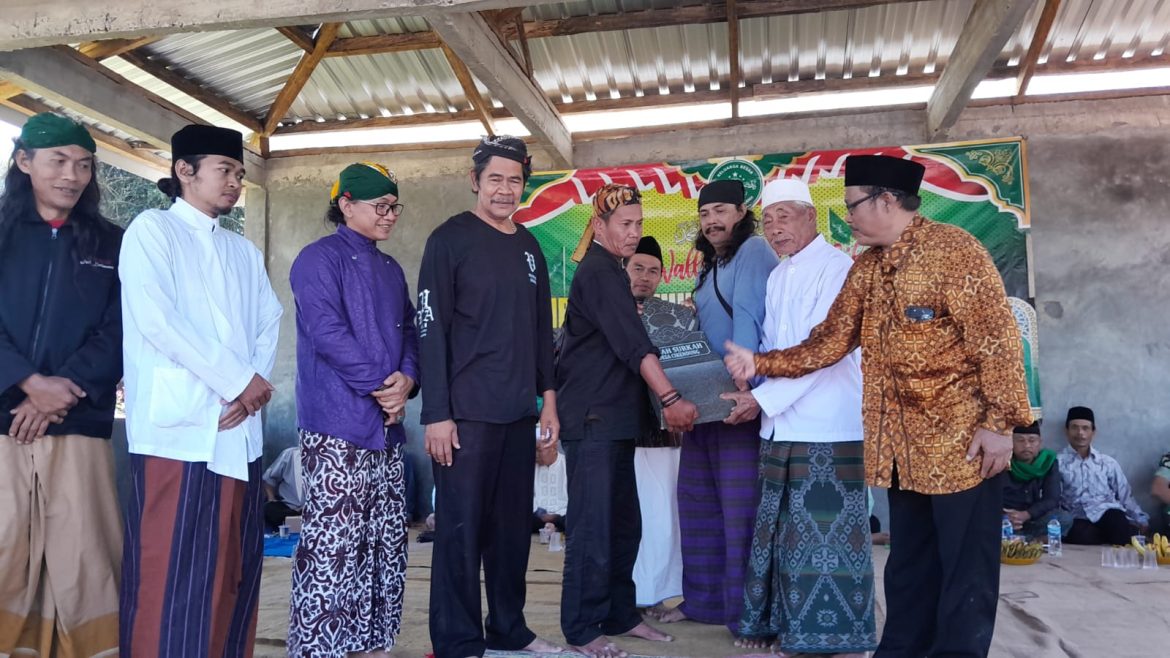 Haul Leluhur Desa Cikendung Dihadiri Camat Pulosari