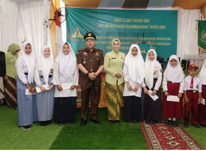 Tanda Syukur Peringati Hari Ulang Tahun IAD Ke – XXIV, Kejari Paluta Adakan Syukuran 