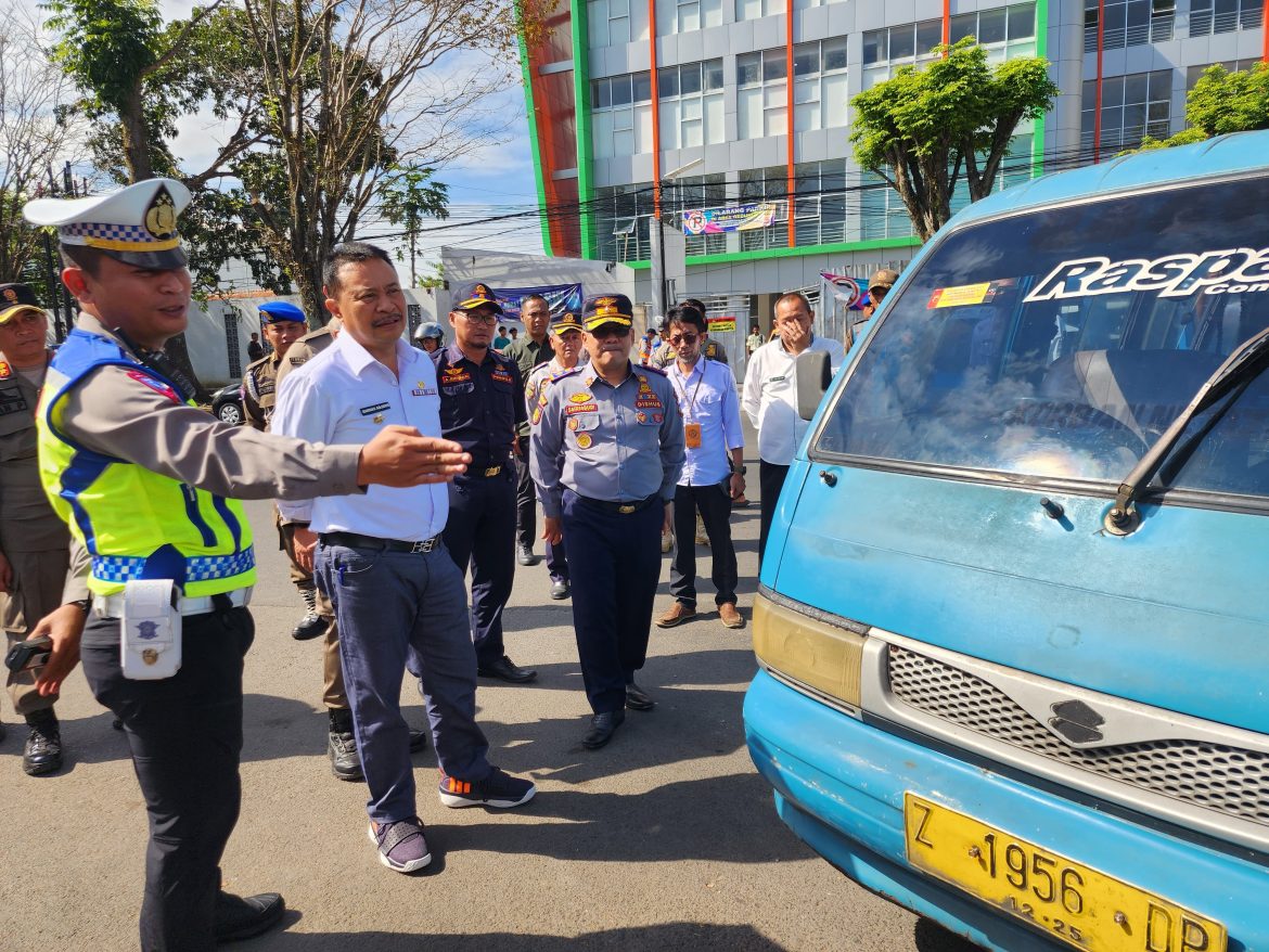 Parkir Liar Jadi Sorotan Pj. Bupati Garut dalam Operasi Patuh Lodaya 2024