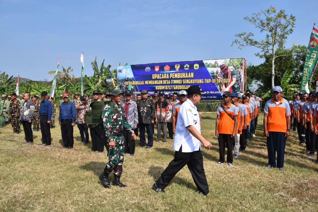 Wakil Bupati Grobogan Pimpin Upacara Pembukaan TMMD Sengkuyung Tahap III di Desa Monggot