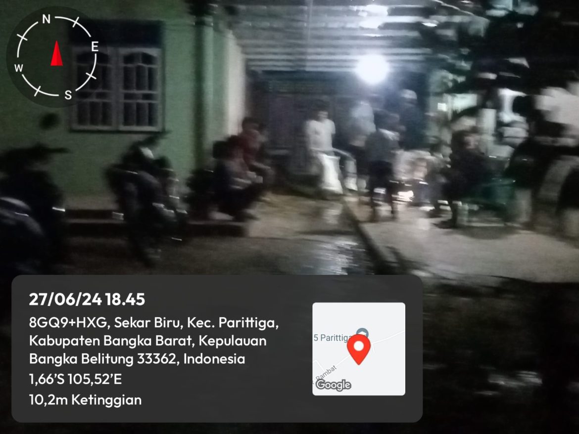 Sempat di beritakan warga Desa Sekar Biru, Kecamatan Parit Tiga, Kabupaten Bangka Barat, Kepulauan Bangka Belitung kolektor besar dan termasyur bernama Rio sedang aktifitas penimbangan/pembelian pasir biji timah dari warga yang diduga hasil tambang timah ilegal darat maupun laut yang tidak memiliki perizinan dari dinas kementrian terkait alias ilegal.