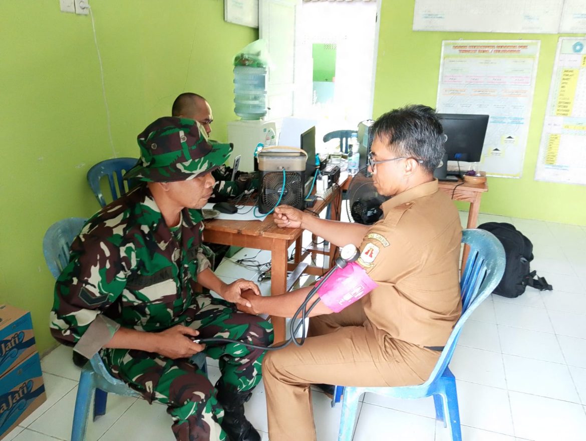 Tim Kesehatan Lapangan TMMD Siaga 24 jam