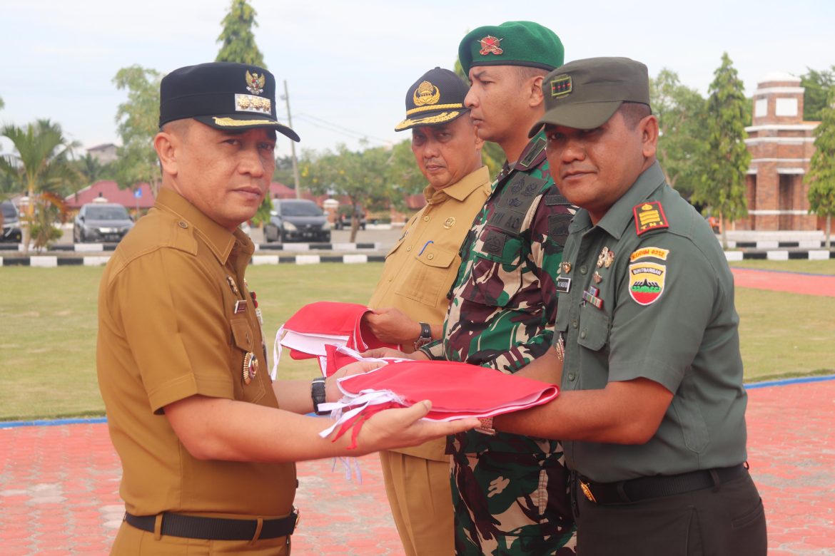 Pemerintah Kabupaten Padang Lawas Utara Mencanangkan Partisipasi Dukungan Gerakan Pembagian 10 Juta Bendera Merah Putih