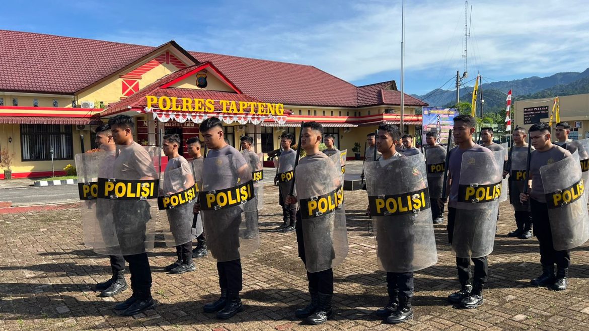 Sambut Pilkada 2024, Polres Tapteng Siapkan dan Latihan Personil Dalmas