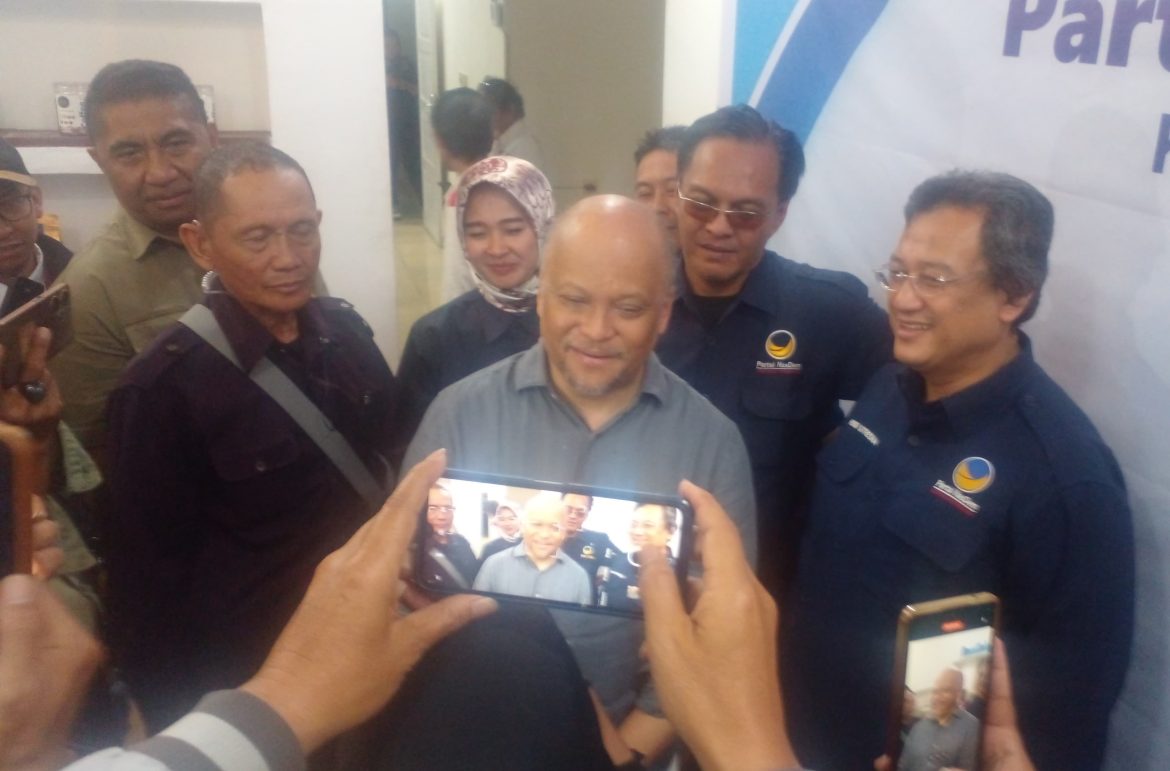 Kunjungan Cagub Jabar H. Ilham Habibie di kabupaten Garut dampingi Calon Bupati Garut Putri Karlina 