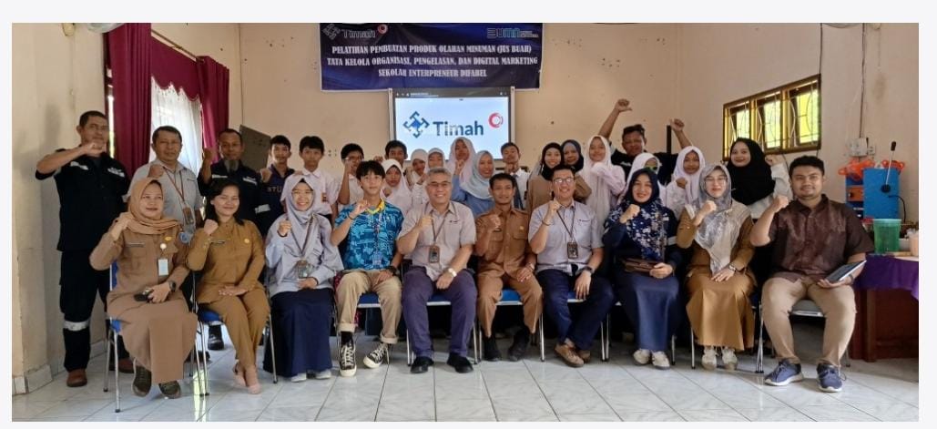 sekolah Entrepreneur Difabel PT. Timah Pelatihan Jus Buah untuk Kemandirian Ekonomi di SLB Negeri Mentok