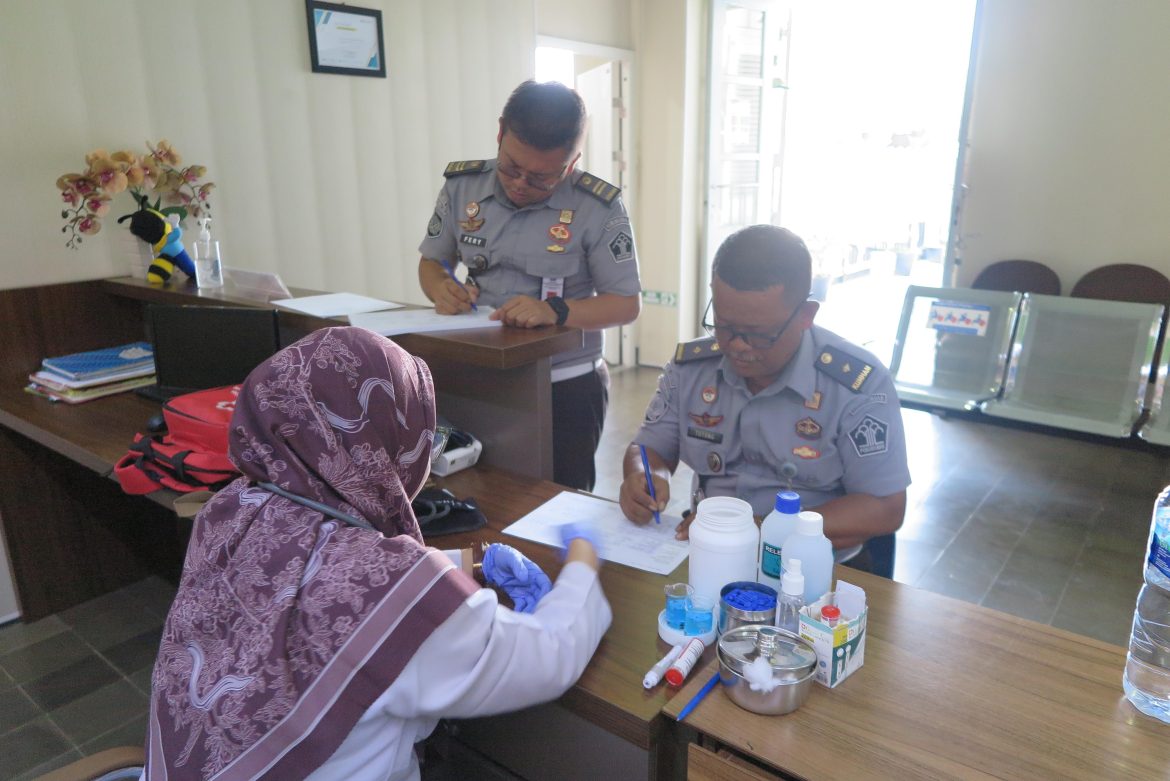 Sambut Hari Pengayoman dengan Kepedulian Terhadap Sesama, Lapas Pemuda Tangerang bekerjasama dengan PMI Kota Tangerang Gelar Donor Darah