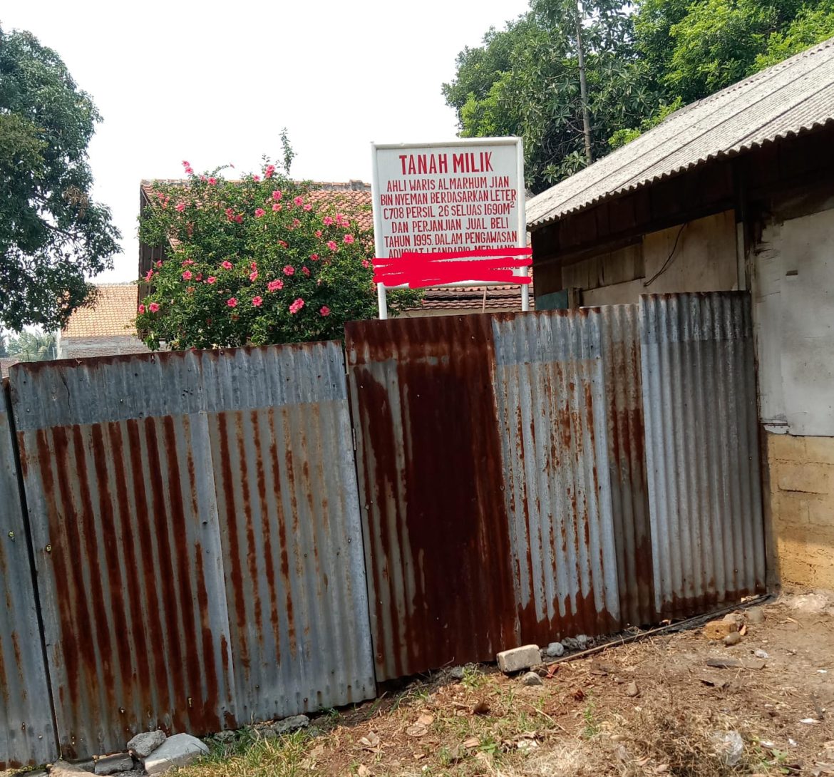 Tergugat tanah milik ahli waris JIAN bin NYEMAN menang di PN.Jakarta timur namun di paksakan tindakan pidana yang tidak pernah dilakukan
