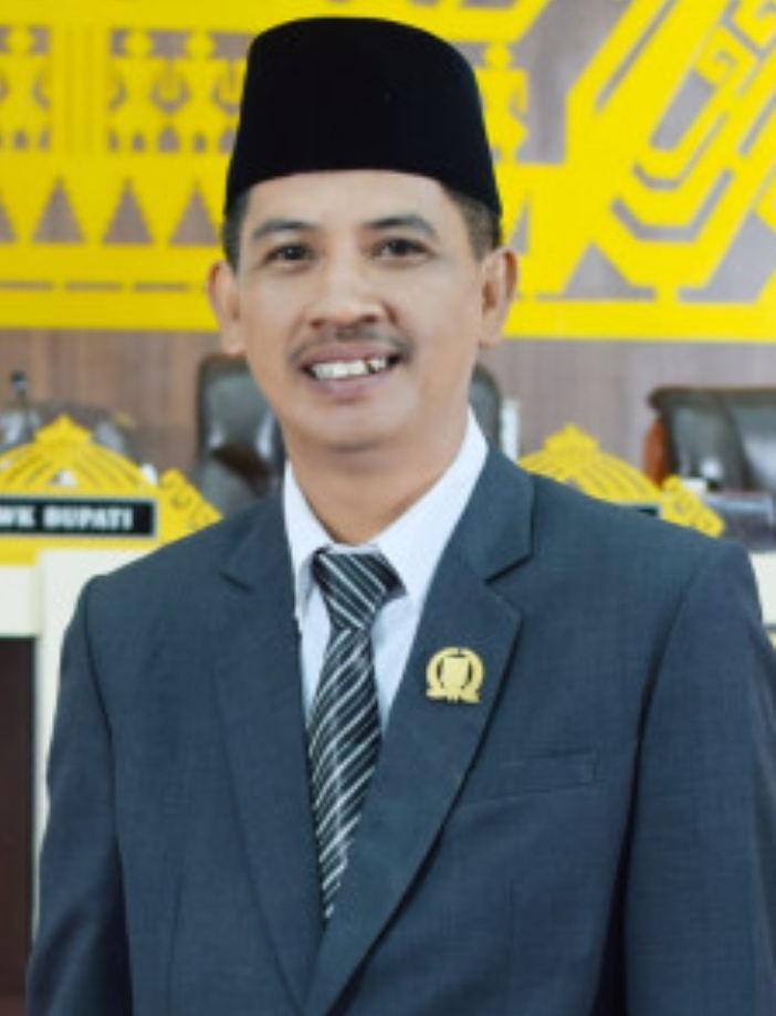 Suherman Ucapkan Terimakasih Kepada Team Dan masyarakat, Usai Di Lantik Menjadi Anggota DPRD Pringsewu