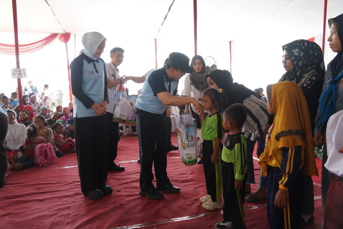 Ribuan Pelajar di Pringsewu Dapat Bantuan Program Pencegahan Stunting & Kemiskinan Esktrem