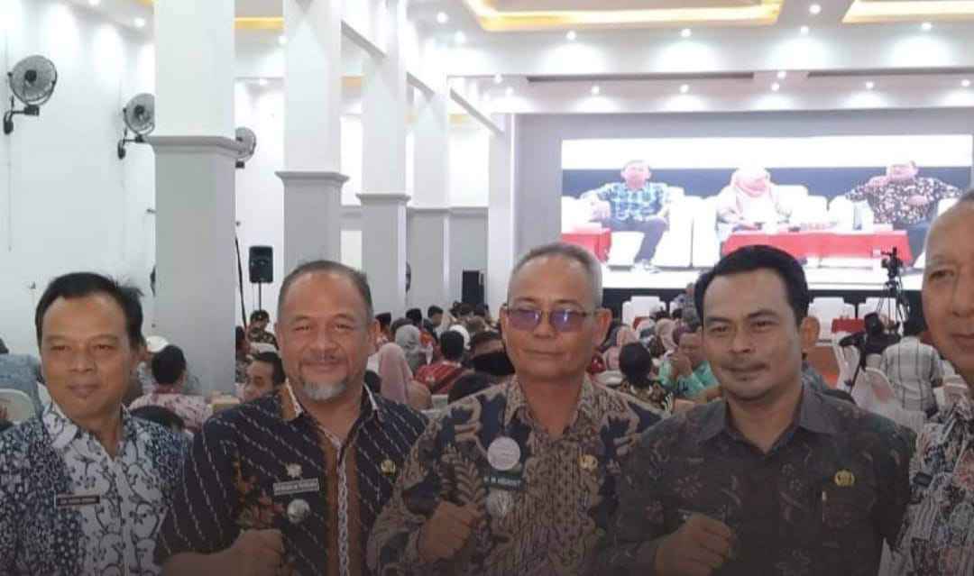 Camat dan Kuwu se-Kecamatan Karangampel Hadiri Sosialisasi Pilkada 2024