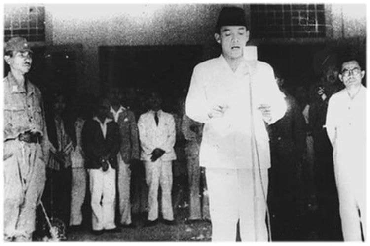 Saksi Bisu Hari Paling Penting Sejarah Untuk Bangsa ini, Bisa kita lihat.