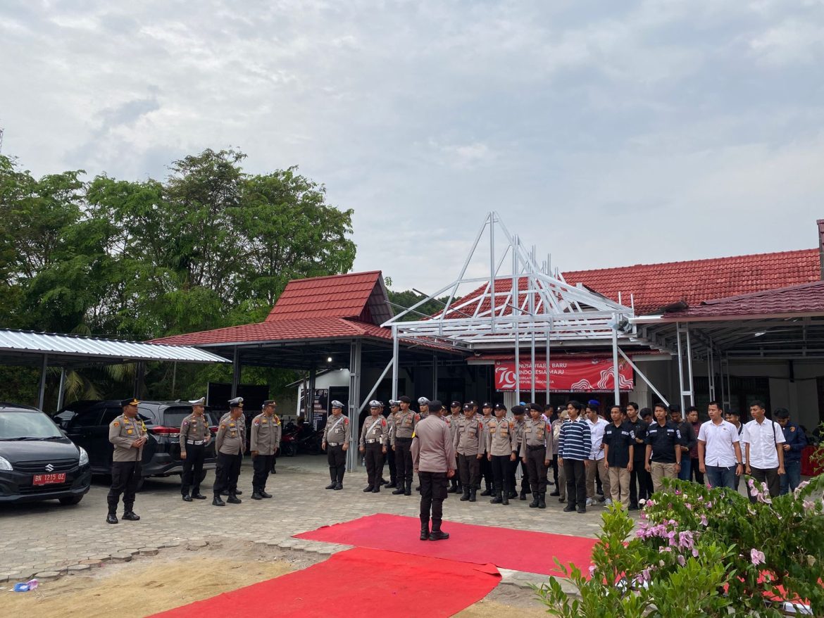 Polres Bangka Lakukan Pengamanan dan Pengawalan Paslon Cabup dan Cawabup Bangka.