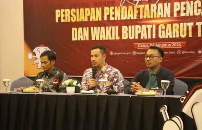 Rapat Koordnasi Persiapan Pendaptaran Pencalonan Bupati Dan Wakil Bupat Garut Tahun 2024