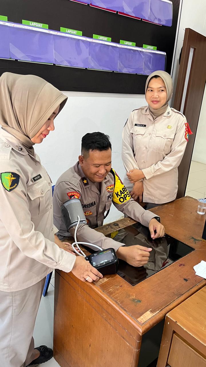 Si Dokkes Polres Bangka secara rutin dan berkala lakukan pemeriksaan kesehatan