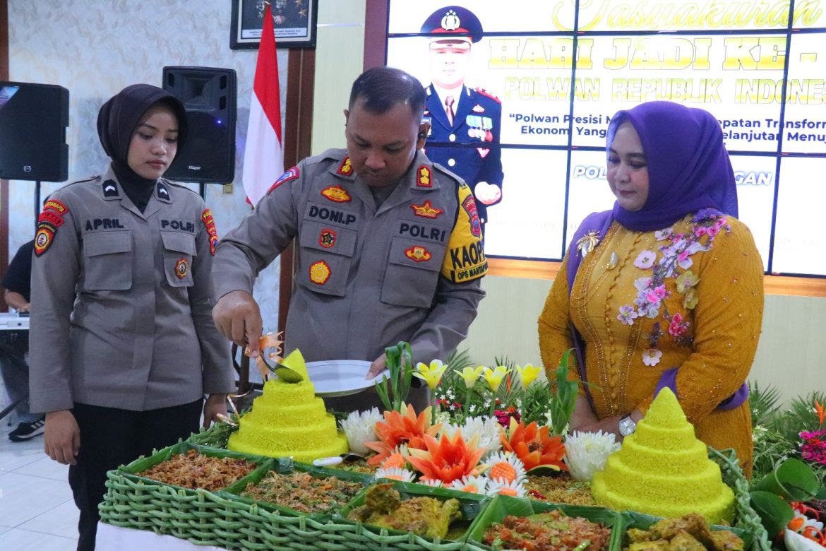 Tasyakuran Hari Jadi Polwan Ke-76 Digelar Secara Sederhana, Kapolres Pekalongan Sampaikan Hal Ini