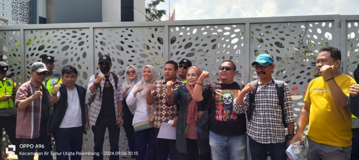 Presidium Jaringan Aksi 98 Gelar Demo, Tuntut PJ Gubernur Sumsel, Bupati dan Walikota Netral di Pilkada, Ciptakan Zero Konflik
