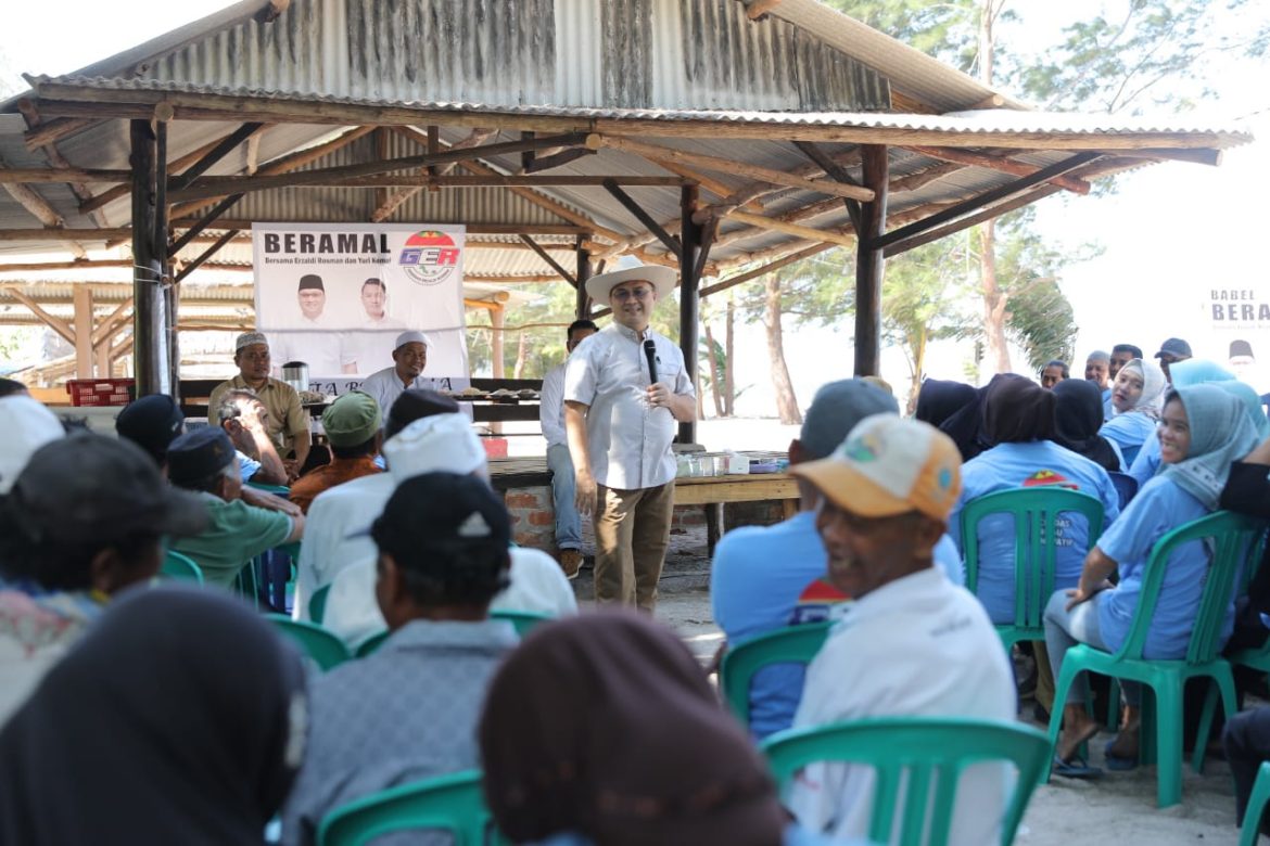 Pantai Takari Jadi Saksi Kekompakan Relawan GER untuk Erzaldi-Yuri
