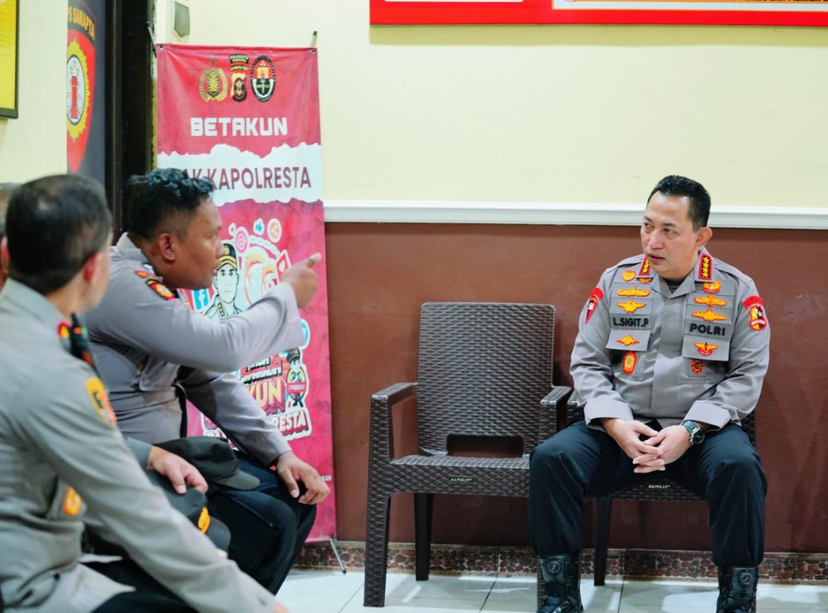 Ditemui Kapolri, Personel Polisi Penggali Kubur Lebih Memilih Perluasan Area Makam Dibanding Sekolah Perwira