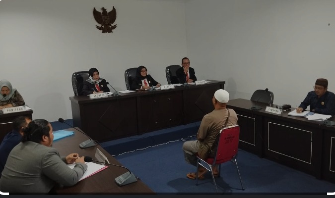 Sidang Sengketa Informasi di Komisi Informasi Babel Tertunda karena Ketidakhadiran Pemohon