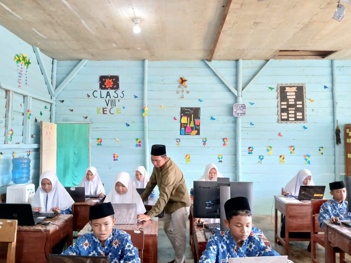 Sukses Gelar ANBK, MTs Khoirul Ummah Payung Siapkan Santri Unggul Berbasis Teknologi