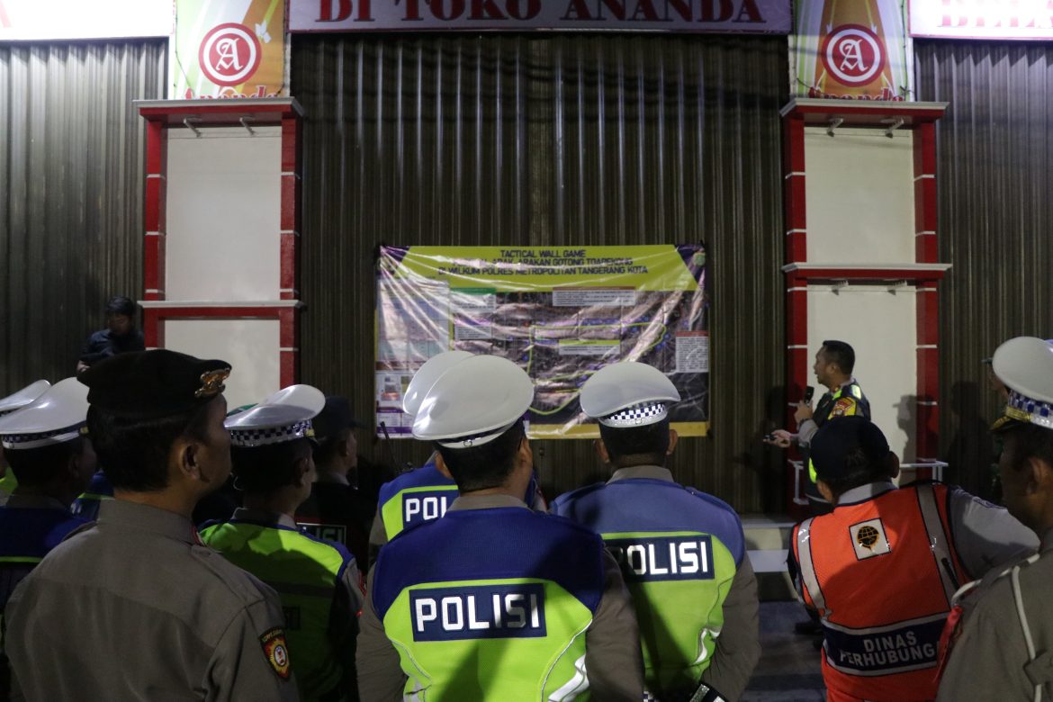 Polres Metro Tangerang Kerahkan 372 Personel Jaga Keamanan Arak-arakan Teopekong, Boen Tek Bio