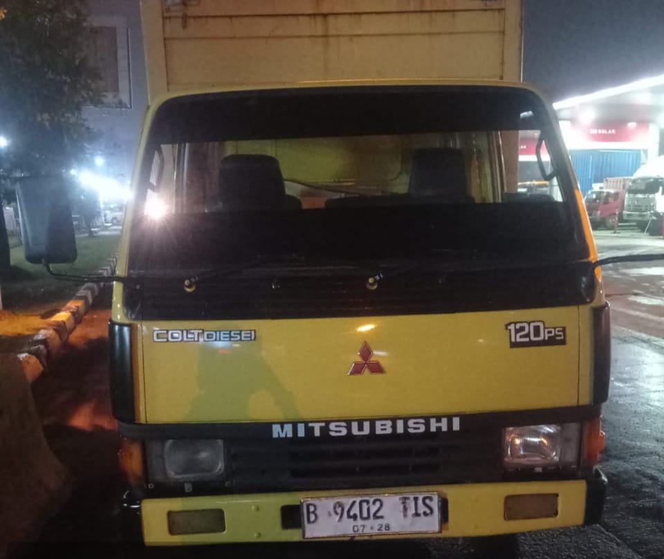 Mobil Mafia Solar Bersubsidi Gentayangan di SPBU KM 13.5 Rest Area Pinang