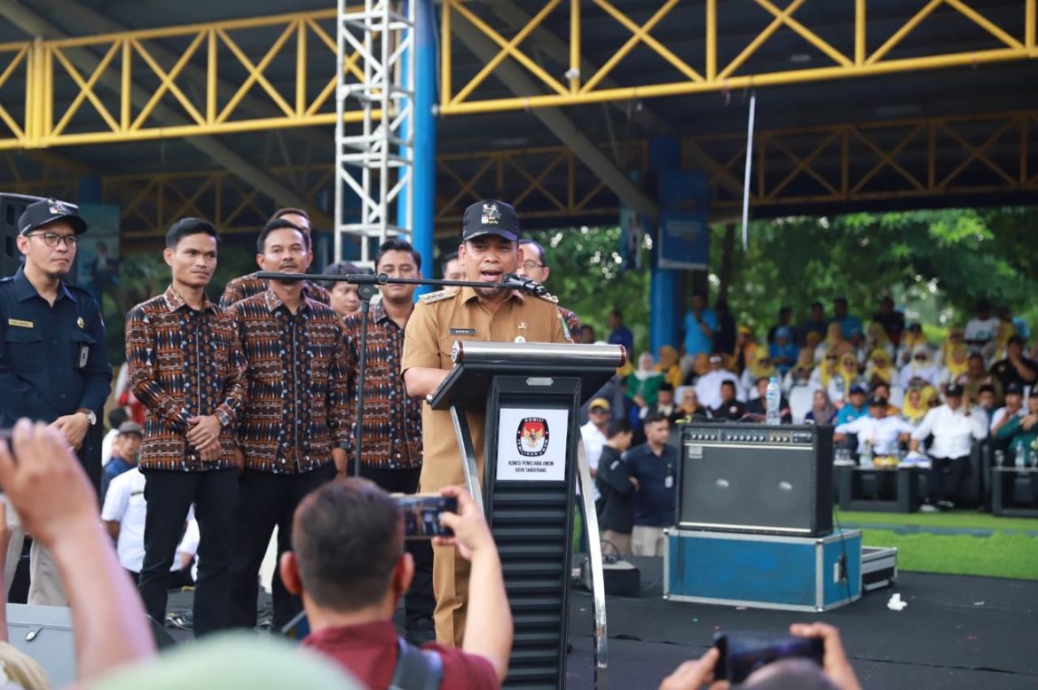 KPU Kota Tangerang bersama Tiga Calon Walikota dan Wakil Walikota Tangerang Laksanakan Deklarasi Kampanye Damai untuk Pilkada 2024