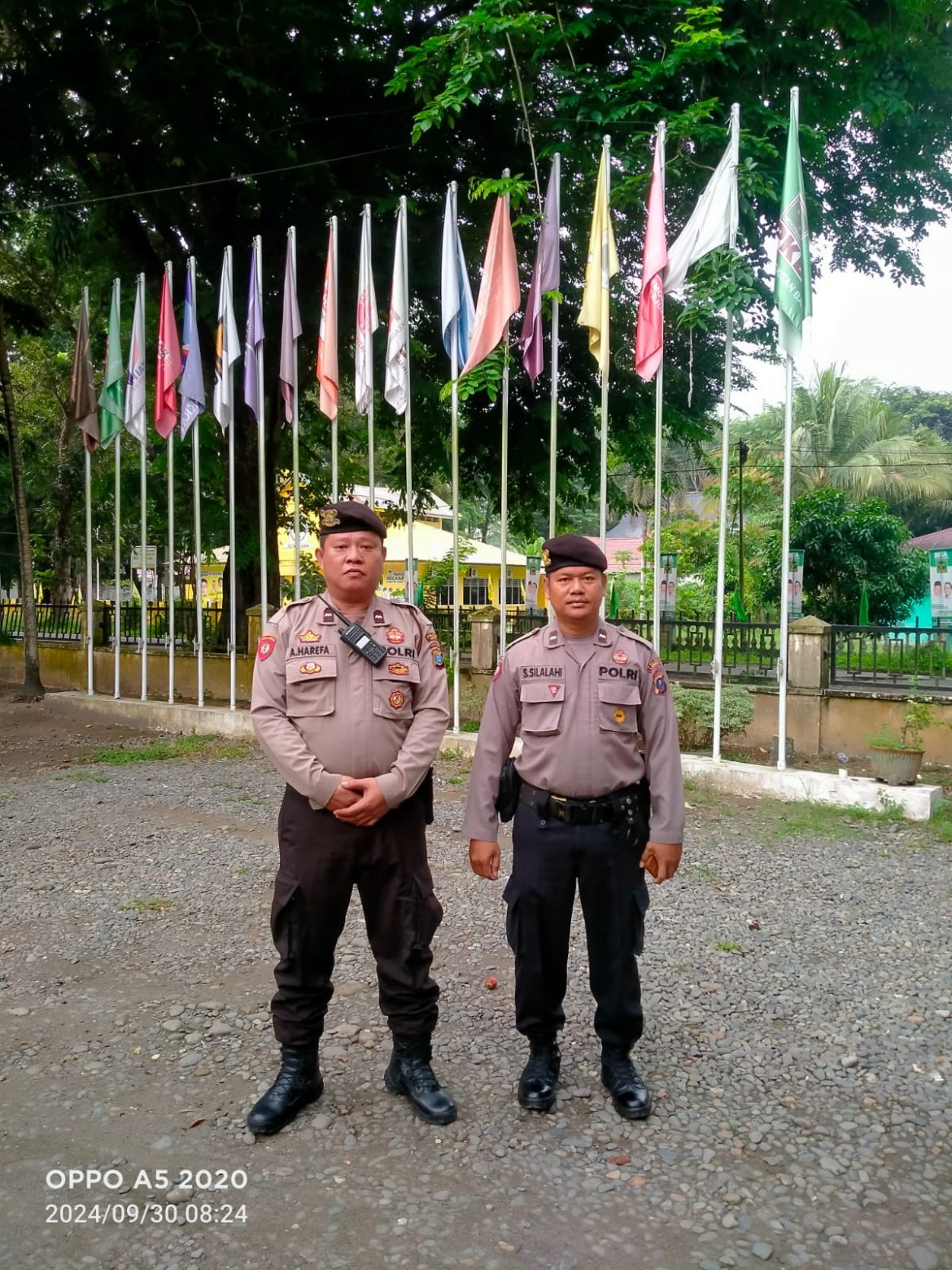 Personel Sat Samapta Polres Langkat Laksanakan Pengamanan di Kantor KPUD Kabupaten Langkat.