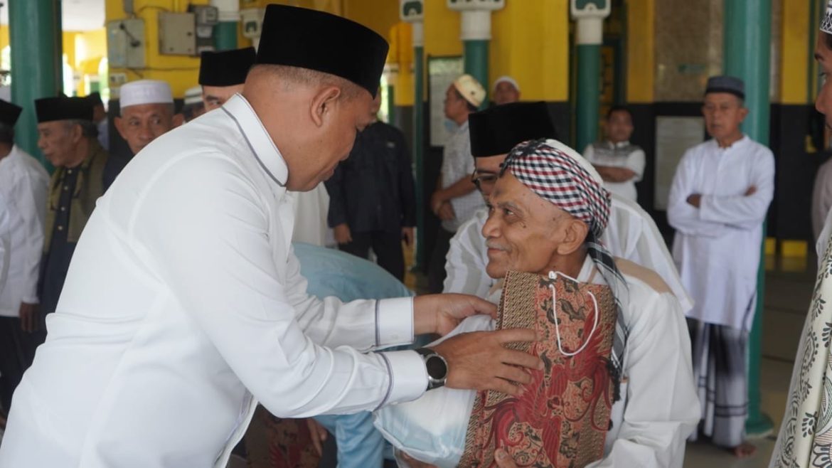 Pj. Bupati Langkat Faisal Hasrimy Gelar Safari Jumat: Pererat Silaturahmi dan Tingkatkan Keimanan Masyarakat.