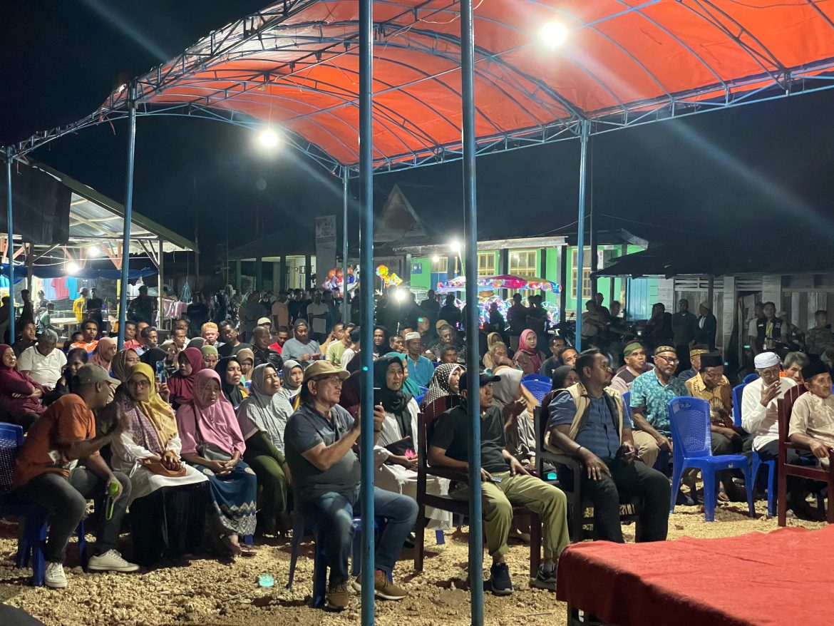 Kampanye Zona IV Berakhir Di Desa Madopolo, Ketua Tim Optimis BK-UHS Menang Di Pulau Obi