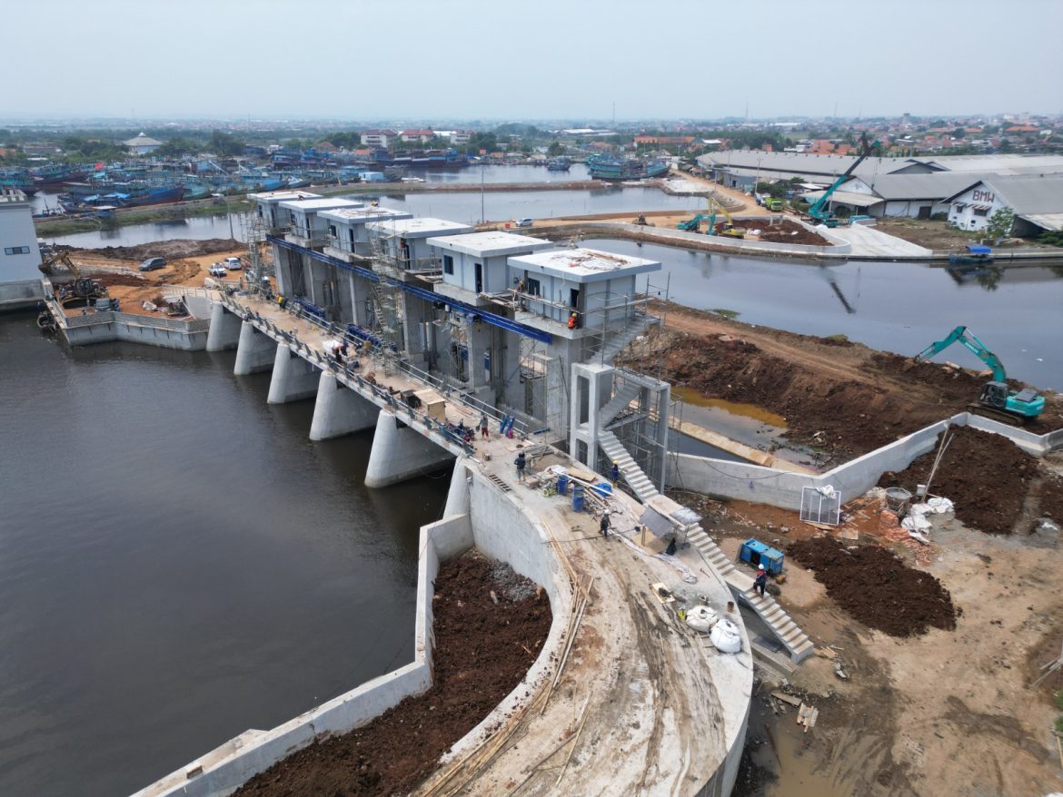 Progres Bendung Gerak Capai 98 %, Masyarakat Segera Dapat Manfaatnya