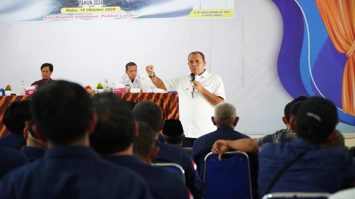 Pj. Bupati Langkat Faisal Hasrimy Tingkatkan Kapasitas FKDM Hadapi Pilkada Serentak 2024.