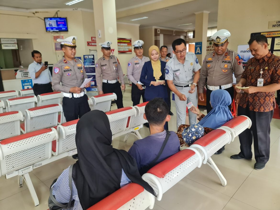 Dalam Rangka Operasi Zebra Candi 2024, Satlantas Gandeng Stakeholder Sosialisasikan Tertib Berlalu Lintas