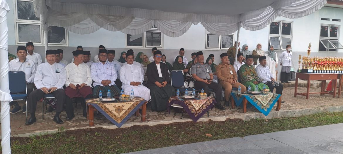 Menyambung Juang: Semangat Santri di Hari Santri Nasional 2024