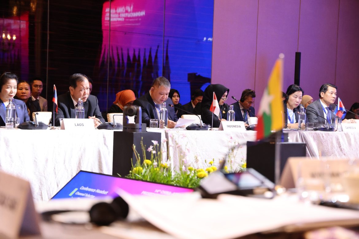 JAM-Datun Selaku Ketua Delegasi Kejaksaan RI Menandatangani Joint Declaration Konferensi ke-14 Jaksa Agung China-ASEAN