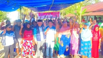 Warga Desa Indari Bacan Barat, Dukung Penuh Dan Siap Menangkan Benny-Sarbin
