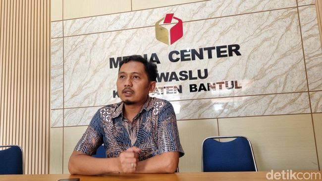 Bawaslu Bantul Hentikan Kasus Truk Bansos Bergambar Paslon, Netralitas atau Celah Kampanye?