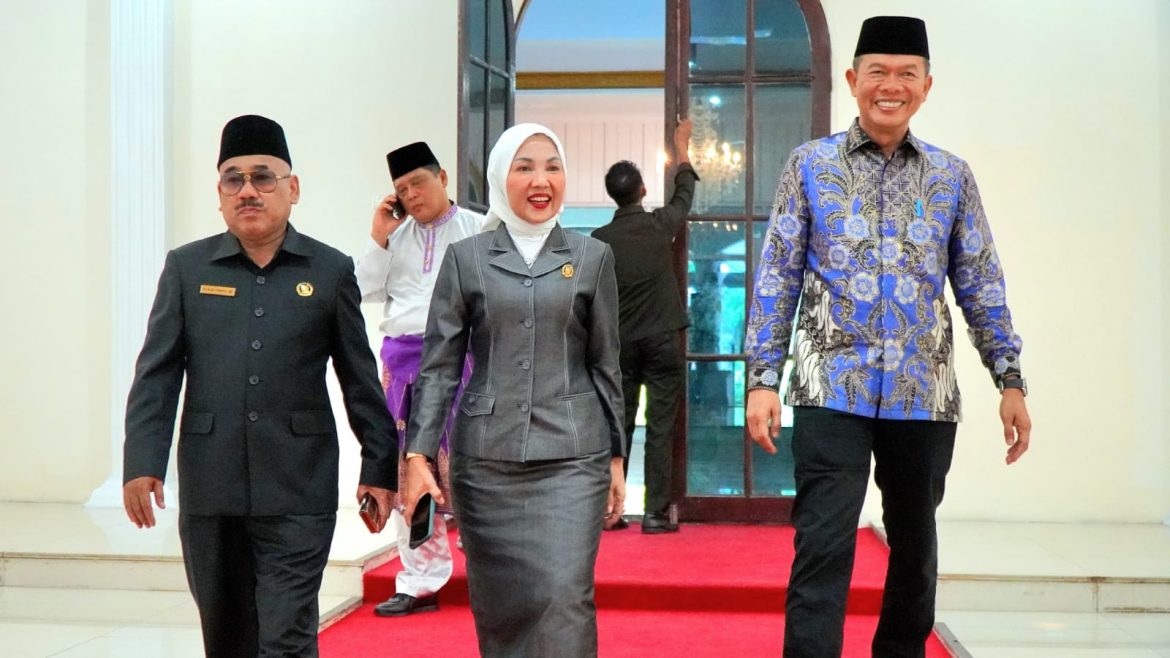 Pj. Bupati Langkat Minta DPRD Respons Cepat Aduan Masyarakat pada Paripurna Pengangkatan Pimpinan Baru.