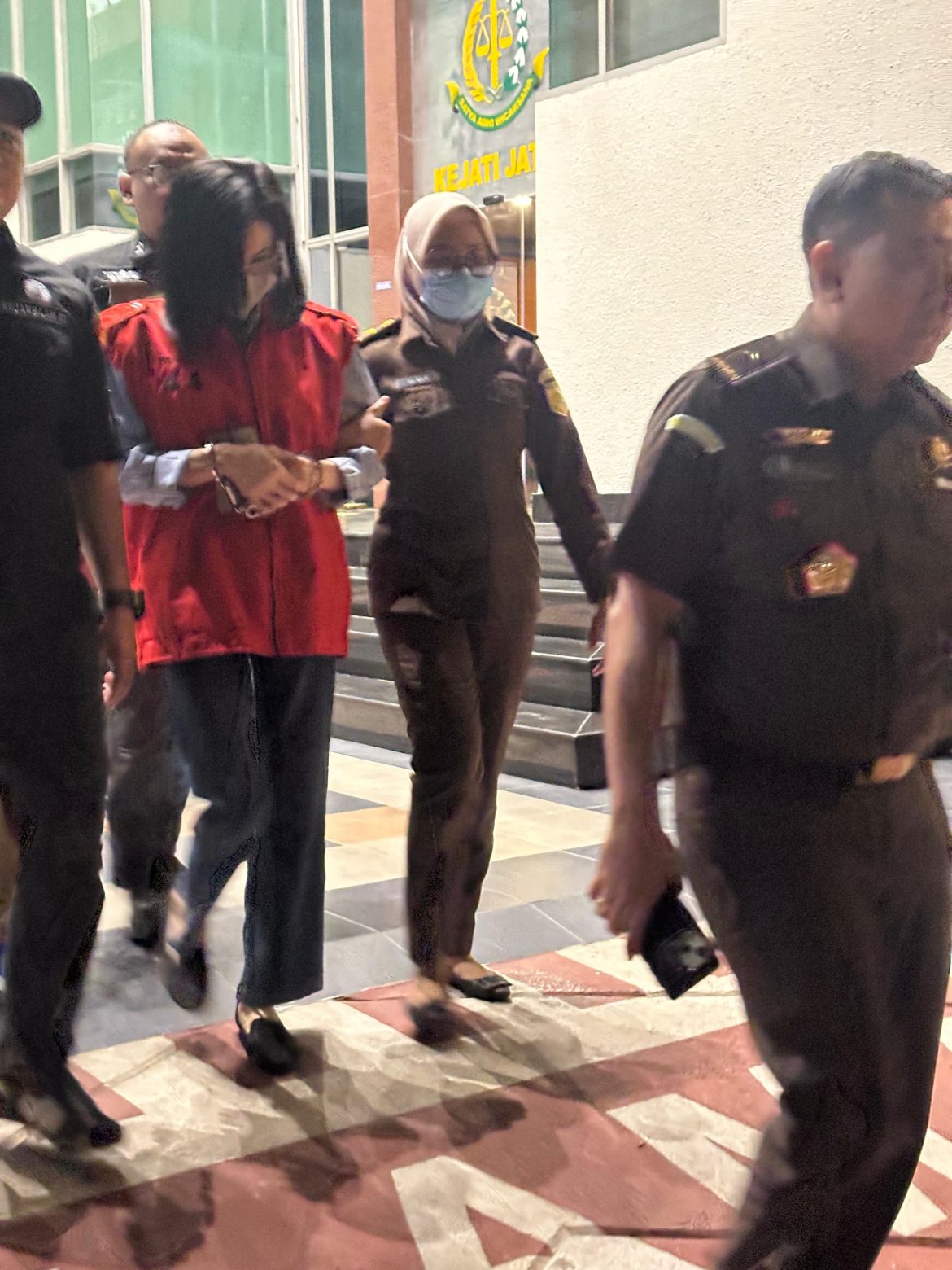 Ibu Kandung Ronald Tannur Ditetapkan Sebagai Tersangka Perkara Suap Gratifikasi di PN Surabaya