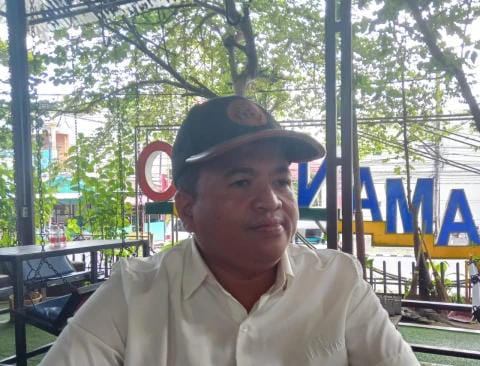 PERIKSA IRWANSYAH SIMANJUNTAK (DIRUT BUMD,PD.SINA) YANG DIDUGA LAKUKAN PUNGLI TERHADAP PEDAGANG PASAR IKAN