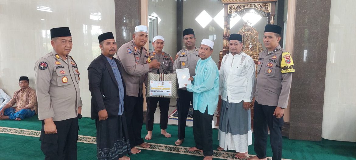 Polres Langkat Gelar Jumat Curhat di Mesjid Jami’ Al Amin Langkat.