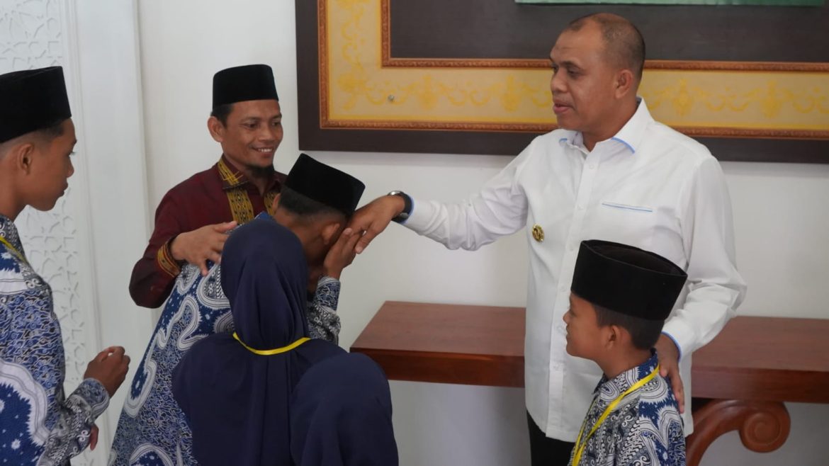 Pj. Bupati Langkat Lepas Kontingen PORSADIN VI, Siap Harumkan Nama Sumut di Tingkat Nasional.