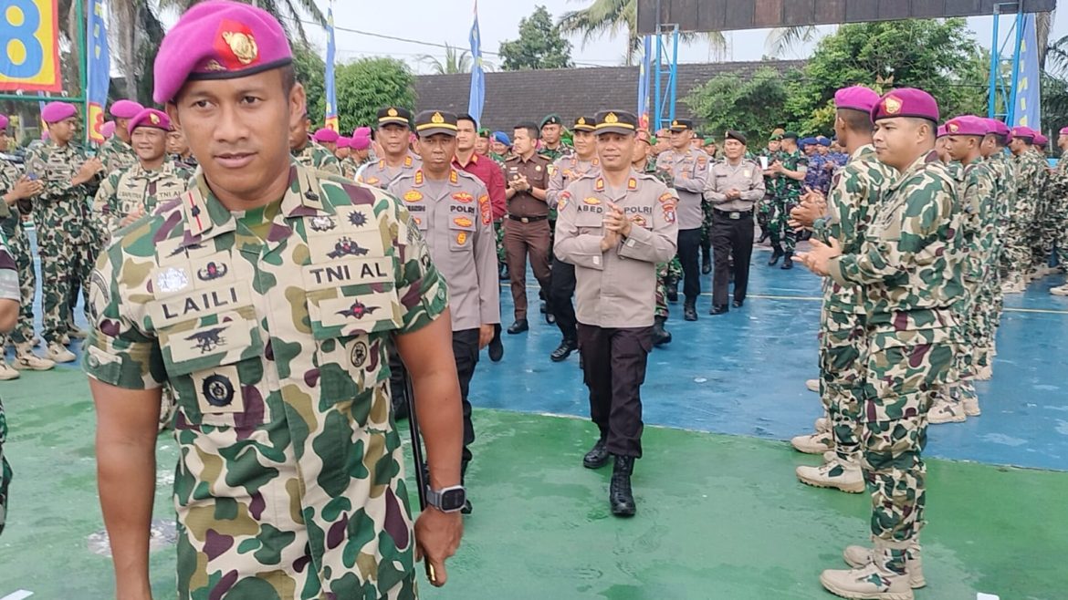 HUT ke-79 Korps Marinir, Polsek Pangkalan Brandan Berikan Kejutan di Mako Marinir 8 Harimau Putih Pangkalan Brandan.