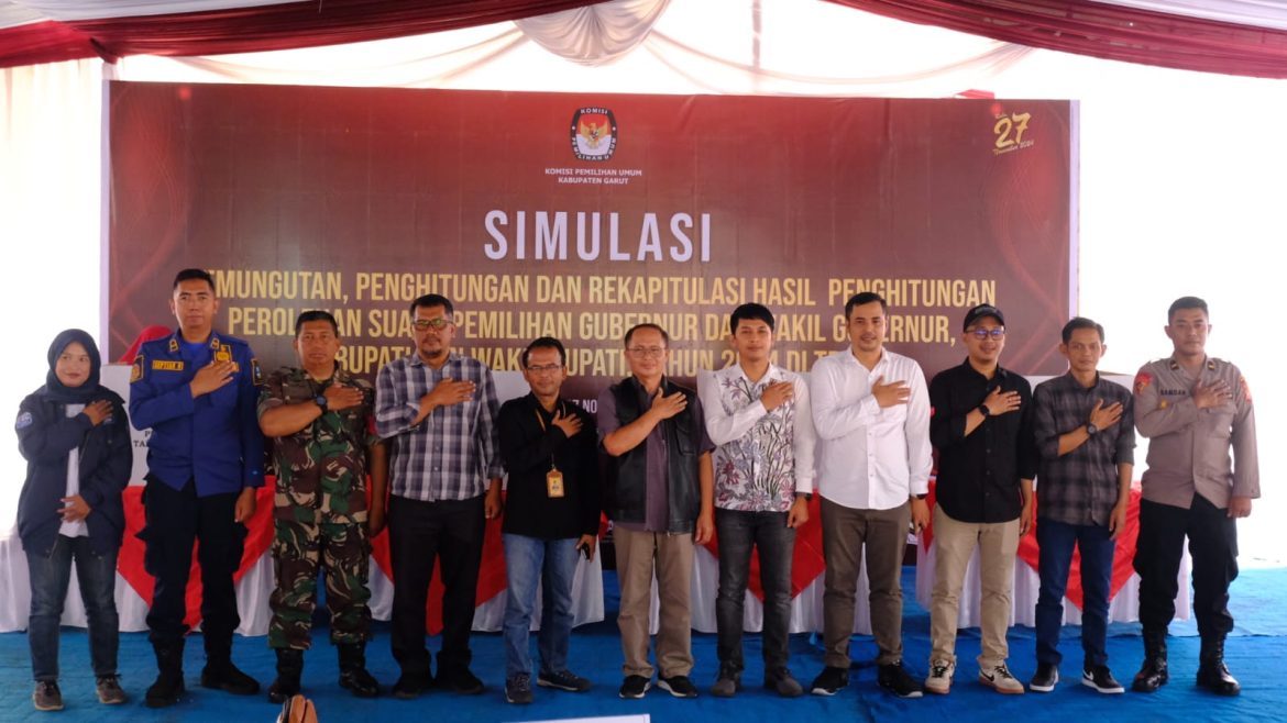 KPU Garut Gelar Simulasi Pemungutan dan Penghitungan Suara Pilkada 2024 di TPS 9 Desa Langensari