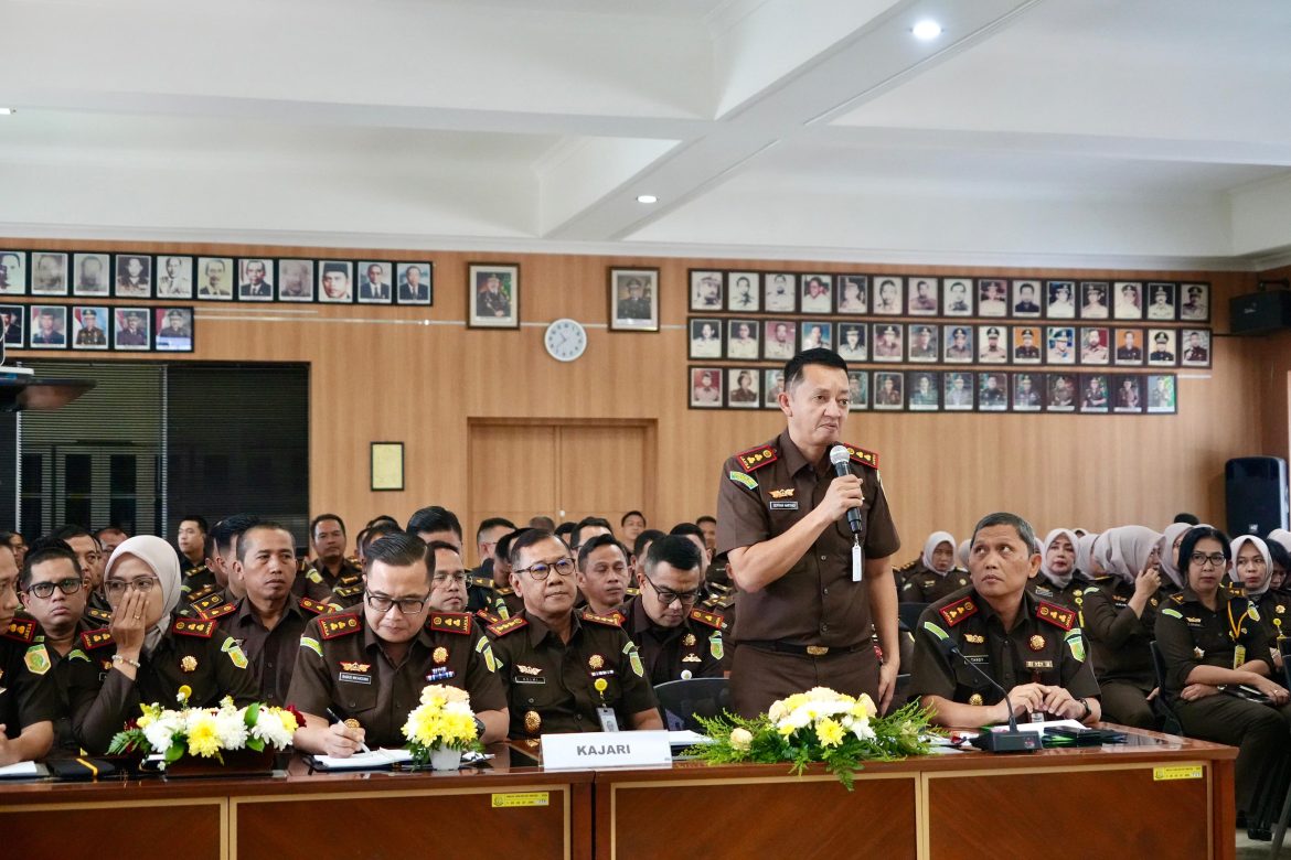 Jaksa Agung RI Berikan Arahan Strategis pada Kunjungan Kerja di Kejaksaan Tinggi Lampung