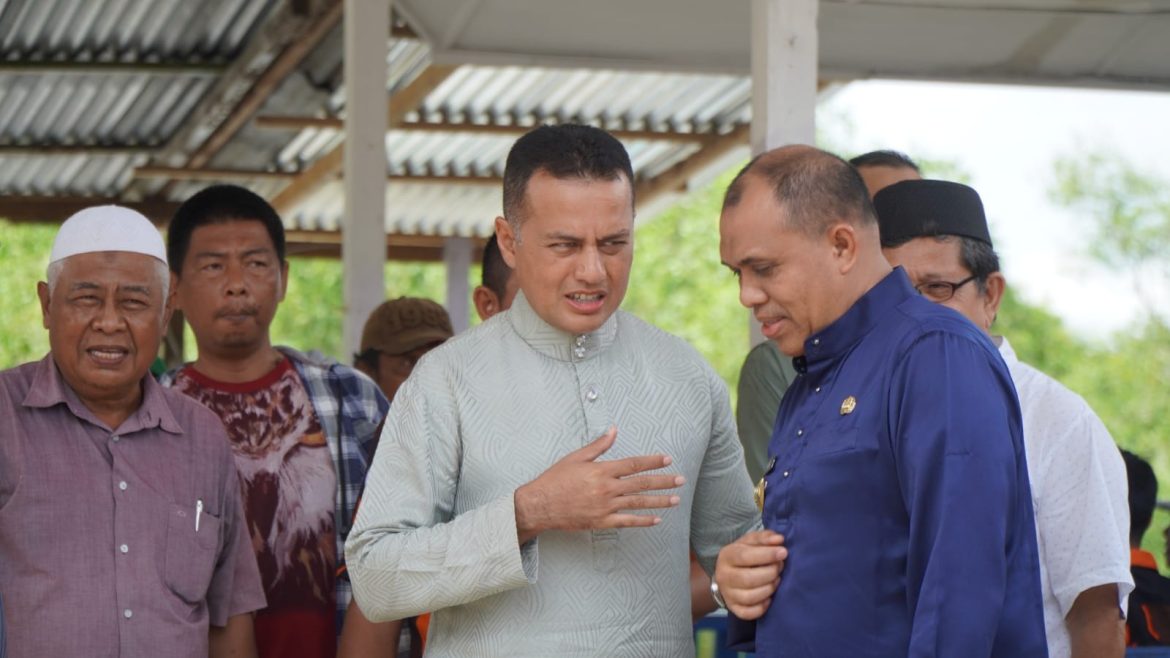 Pj. Bupati Langkat Faisal Hasrimy Resmikan Masjid ke-49 Yayasan Haji Anif di Desa Jaring Halus.