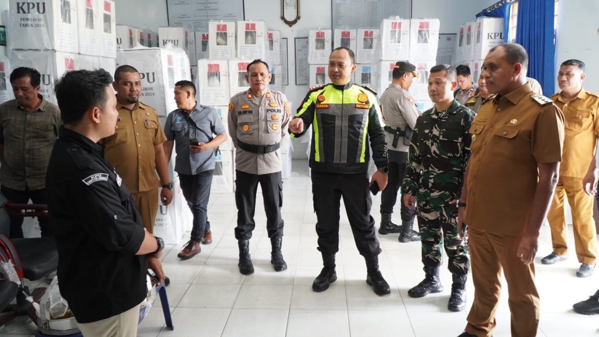Gangguan Kamtibmas, Pj. Bupati Langkat Pimpin Patroli Skala Besar Jelang Pilkada 2024.