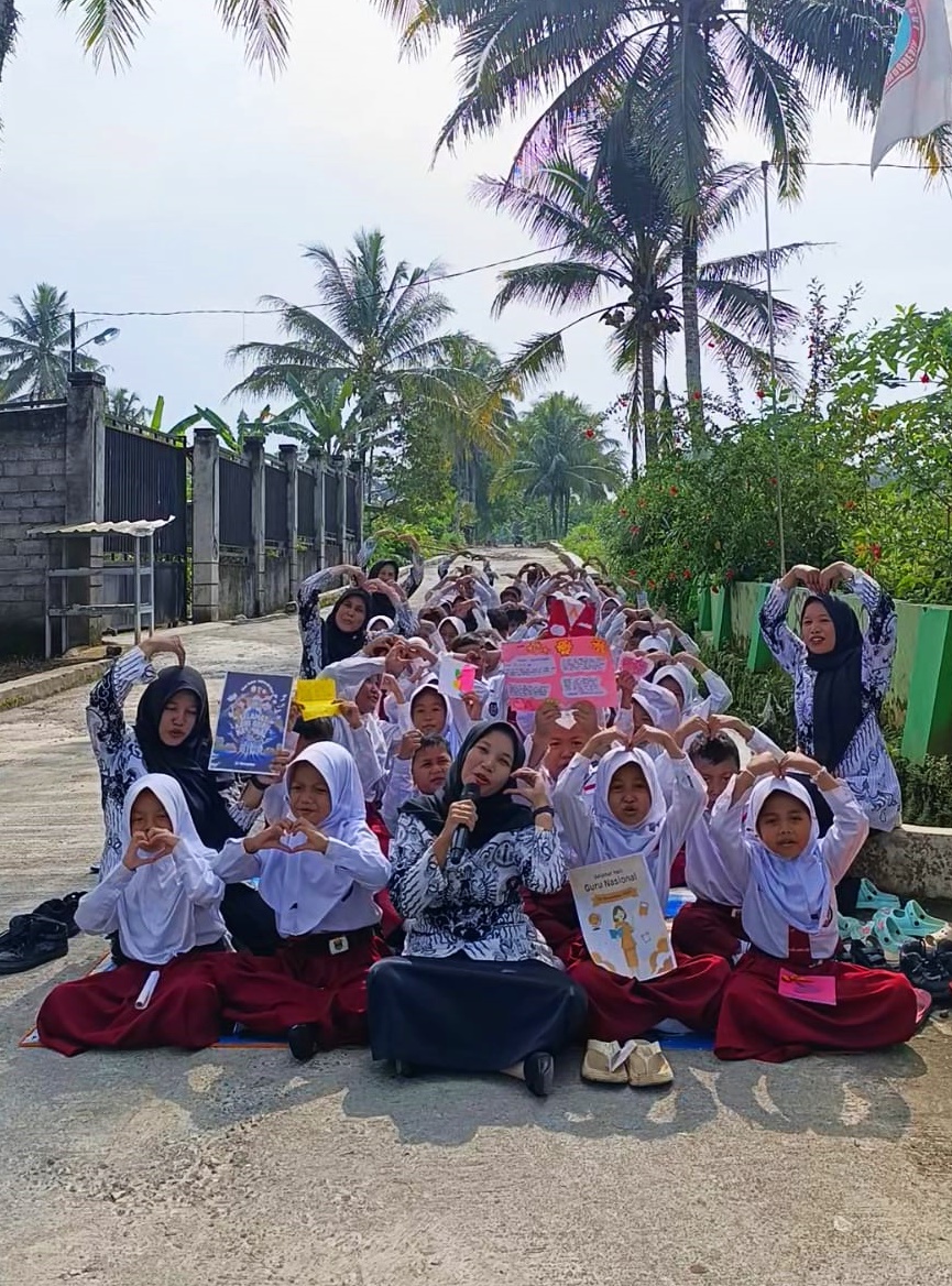 SD Negeri Klopo 2 Tegalrejo Tasyakuran Pembangunan Jalan Baru